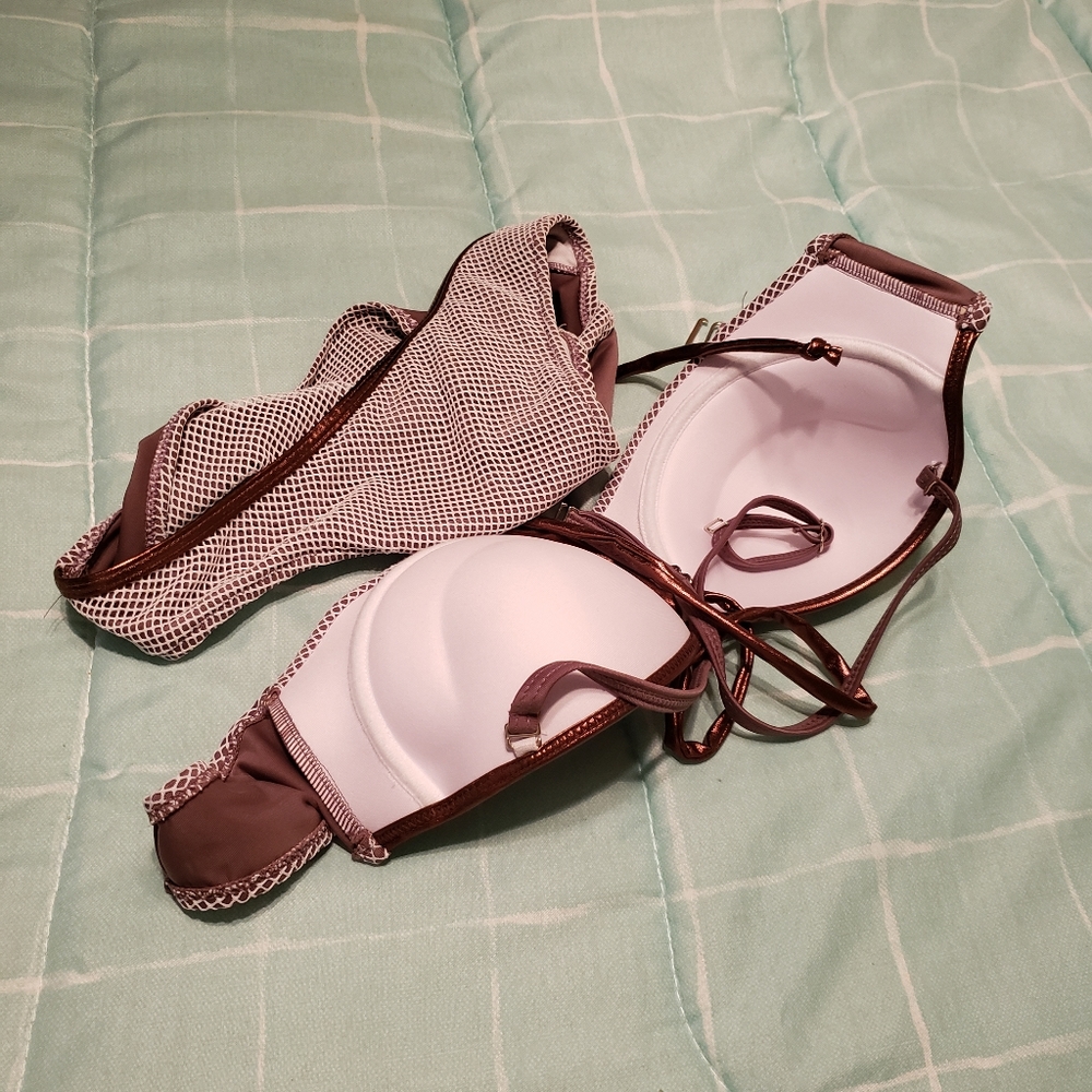 ✅✅NWOT 2 piece Pushup swimsuit - Picture 6 of 6